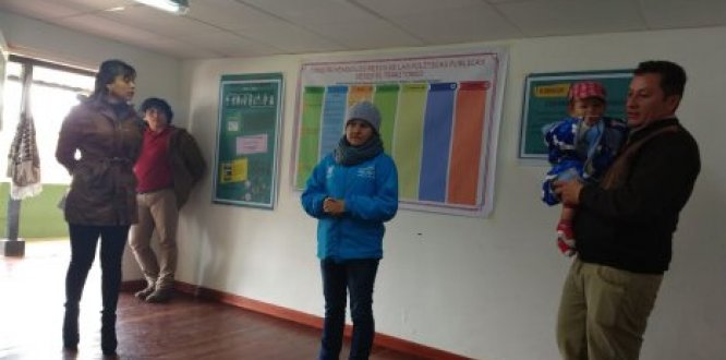 Actividad construyendo los retos de la política pública para las familias