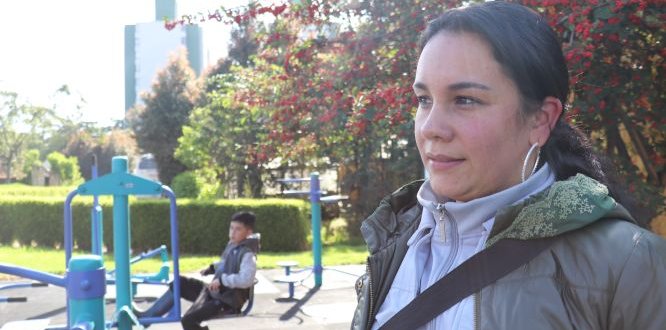 Madre de niño beneficiario del proyecto de Hipoterapia