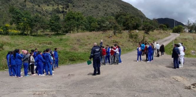 Simulacro de Evacuación el centro poblado de Betania